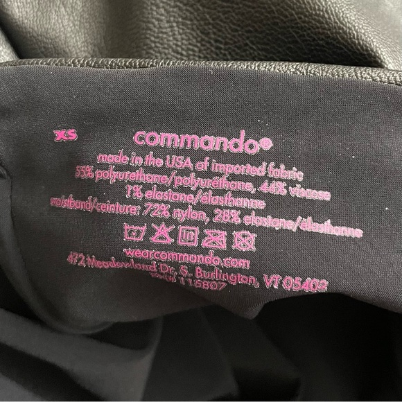 Evereve Commando 7/8 Faux Leather Leggings Womens XS Black Moto Goth Chic *Flaw* - Picture 9 of 14